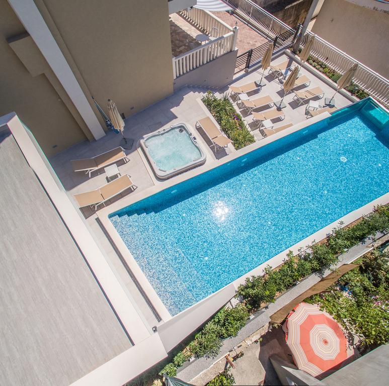 Villa Mandalinic أوميس المظهر الخارجي الصورة