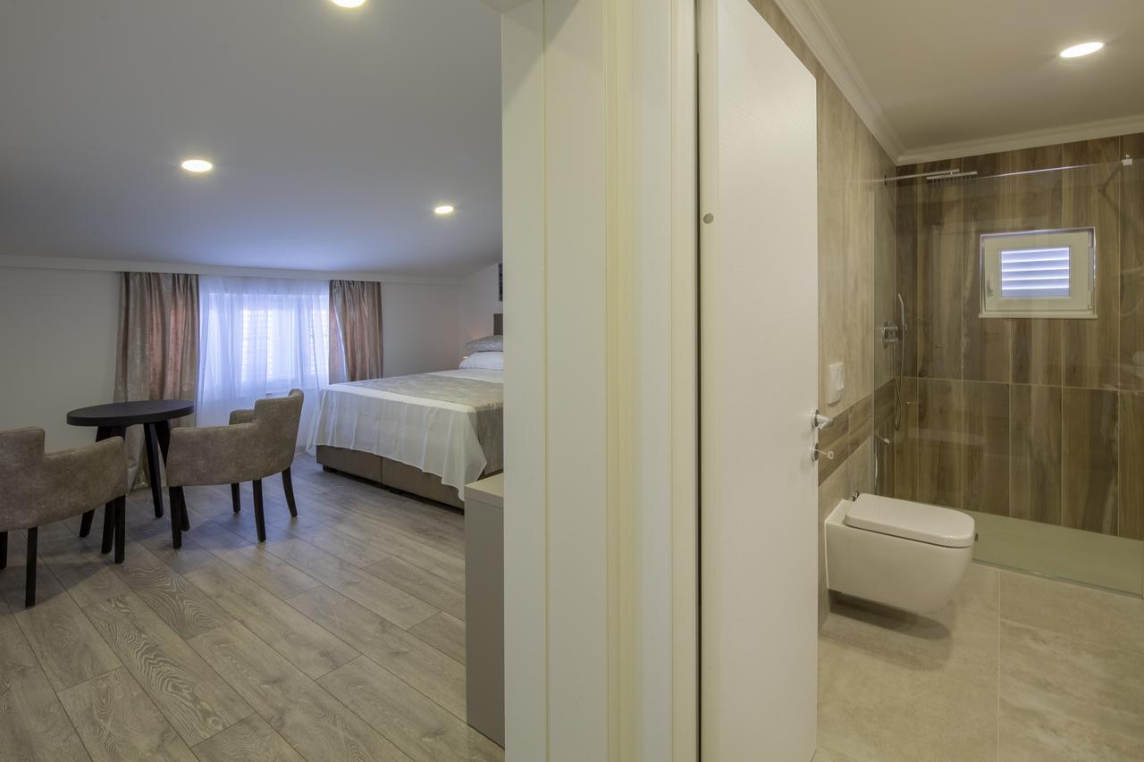 Villa Mandalinic أوميس المظهر الخارجي الصورة